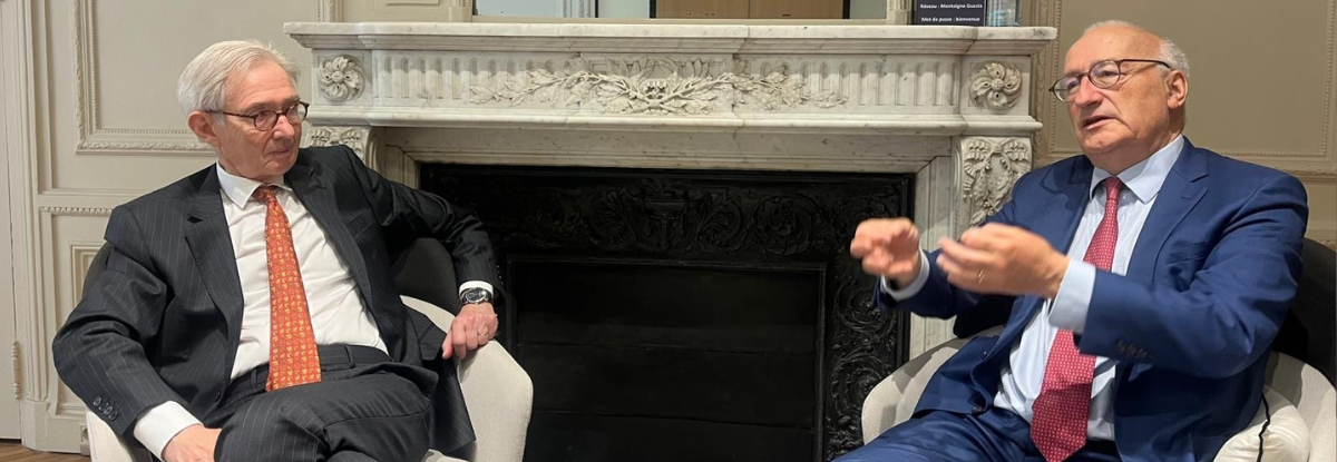 Book club autour de l'ambassadeur Philippe Étienne