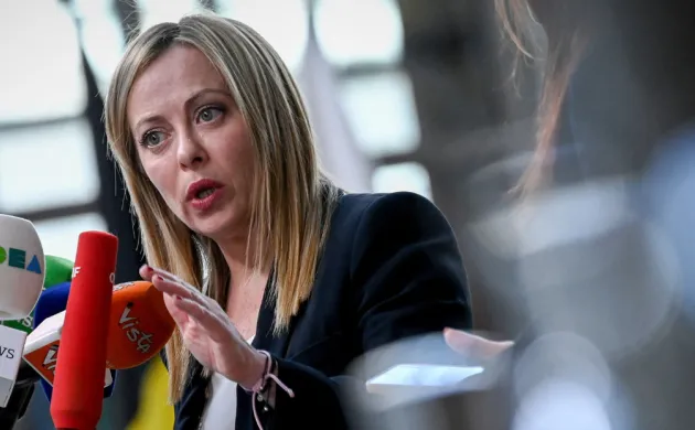 6 mois de Giorgia Meloni, une présidence 