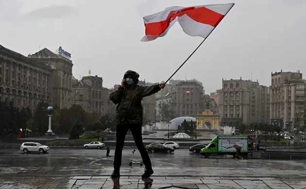Belarus at the crossroads?