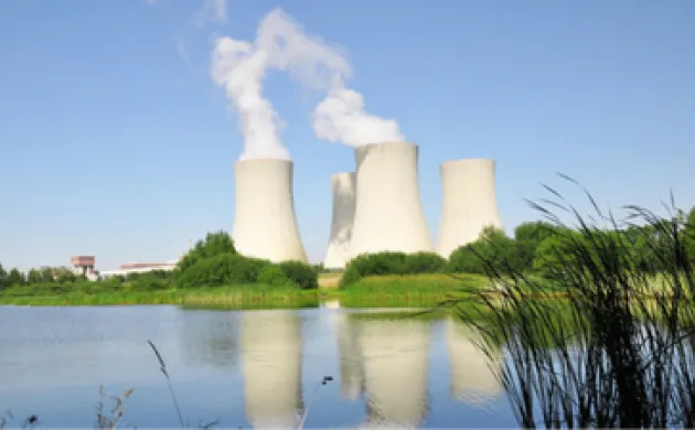 Nucléaire : cinq réacteurs à l'arrêt, pourquoi ?