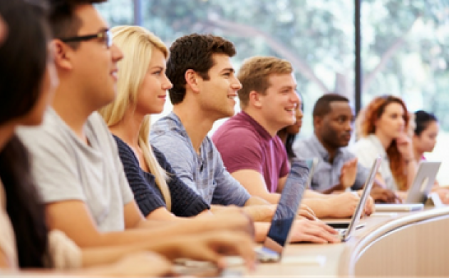 Sélection à l’université : une singularité française ?