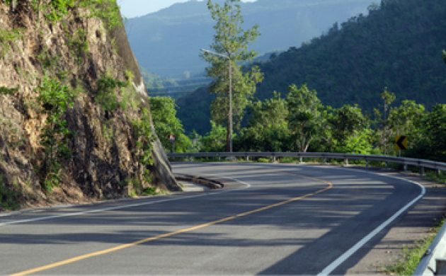 Industrie automobile : ne ratons pas le virage électrique !