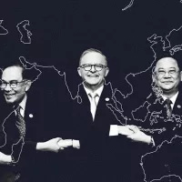 [Middle Powers] - From Origins to Crisis?