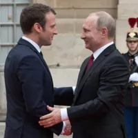 Macron-Poutine, une voie bien étroite 