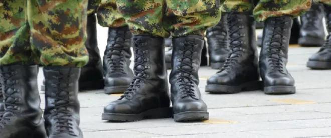 Les ambiguïtés du projet de service national universel. Interview de Nicolas Baverez.